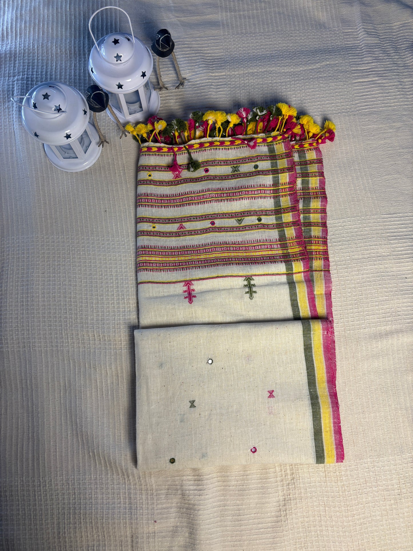 Bhujodi Handwoven Dupatta- Ivory with Magenta, Yellow & Olive